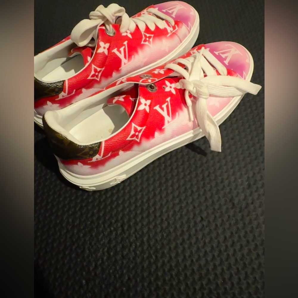 Stylish Kids Sneakers - Red and Pink
